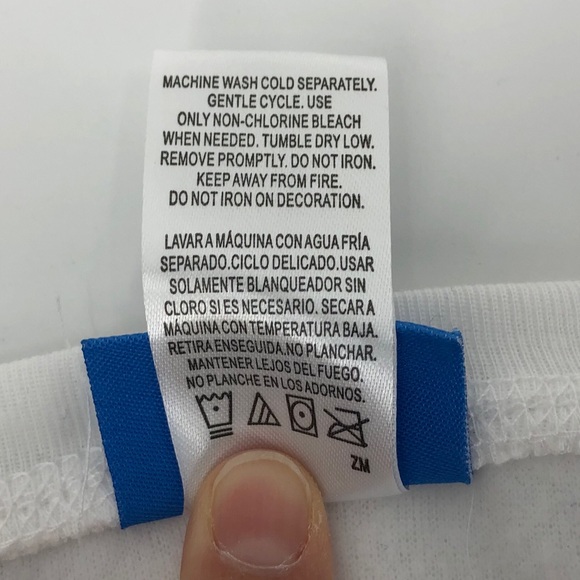 Adorable Disney Olaf plush top with sequins - Picture 7 of 8